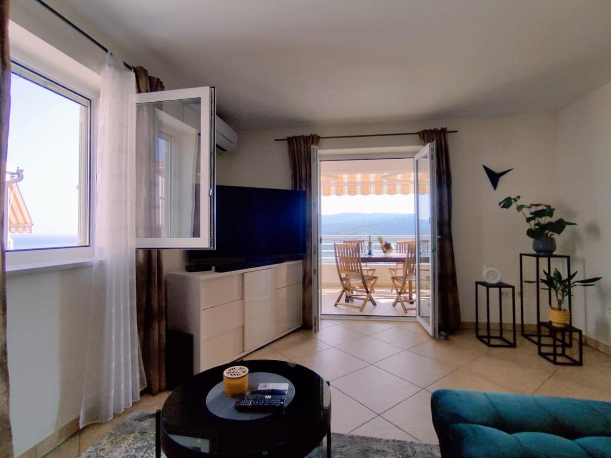 Apartment Teleferica Rabac Bagian luar foto