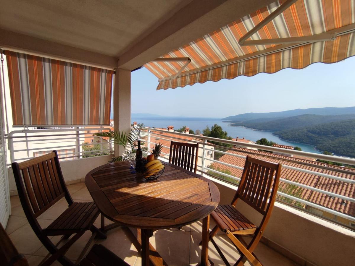 Apartment Teleferica Rabac Bagian luar foto